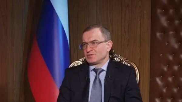 السفير الروسي في بغداد ألبروس كوتراشيف