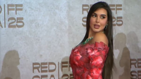 ياسمين صبري