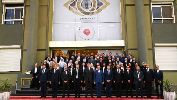 ختام دورة المبادرة الوطنية للاستخدام الآمن والمسؤول للذكاء الاصطنعي للنيابة الإدارية 