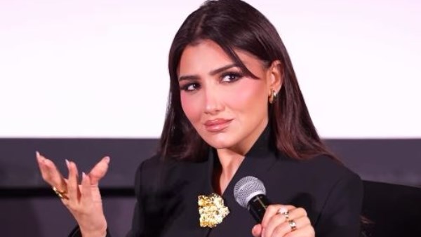 النجمة مي عمر 