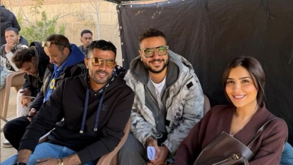 محمد سامي  يزور لوكيشن "الست موناليزا" ويفاجئ مي عمر