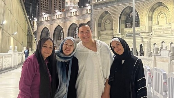 أبناء نهاد ابو القمصان 