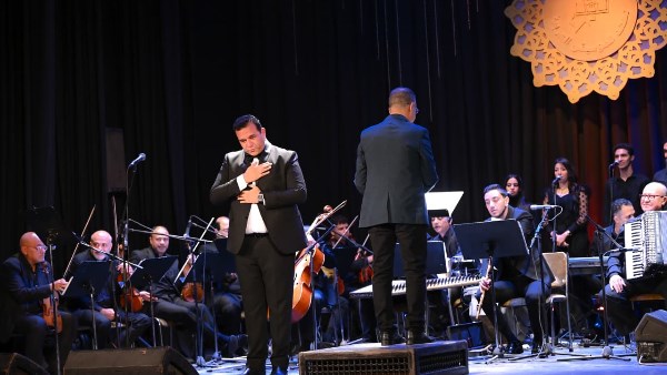 بالصور .. فرقة "نجوم مصرية" يشعلون معهد الموسيقي العربية بروائع الزمن الجميل