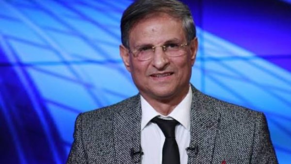 مصطفى يونس، نجم الأهلي السابق