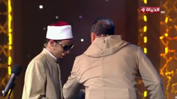 جانب من الحلقة  