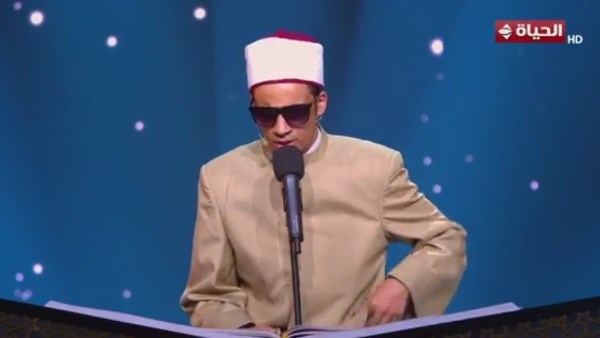 جانب من الحلقة  