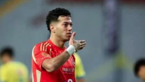 نجم الزمالك السابق: الأهلي استفاد من إمام عاشور.. واستبعاده من المنتخب غير مُبرر