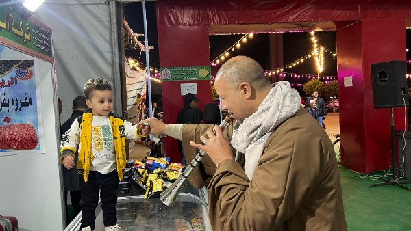 على أنغام المزمار البلدي.. هدايا ومهرجان تذوق لزوار معرض أهلا رمضان بورسعيد