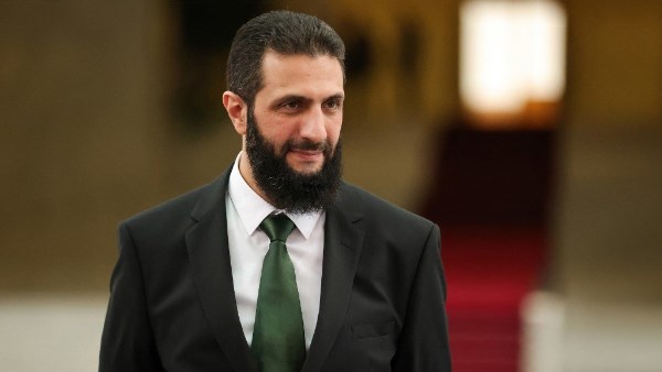 أول تعليق من أحمد الشرع على مقترح ترامب بتهجير الفلسطينيين من غزة