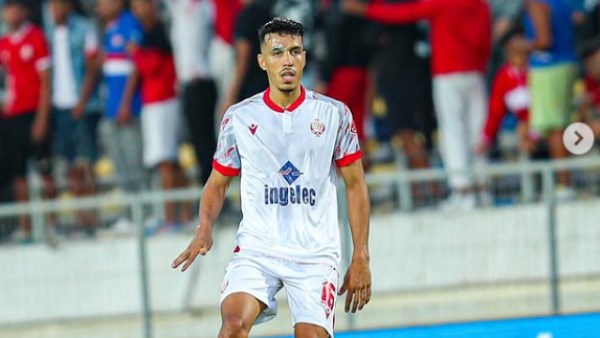 بعد أنباء عن اهتمام الزمالك به.. من هو جمال حركاس مدافع الوداد المغربي؟