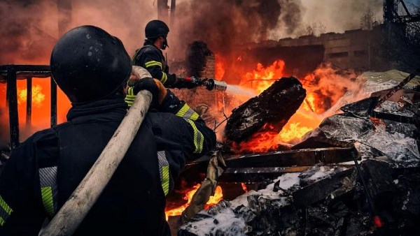 وزارة الدفاع البريطانية: روسيا نفذت أضخم هجوم جوي متعدد المحاور