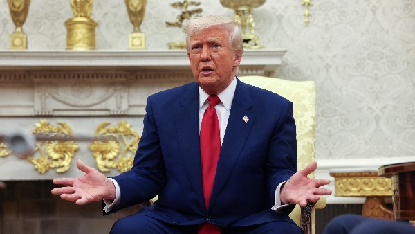 ترامب: يجب خفض أسعار الفائدة أكثر .. والتضخم يكاد يكون منعدما