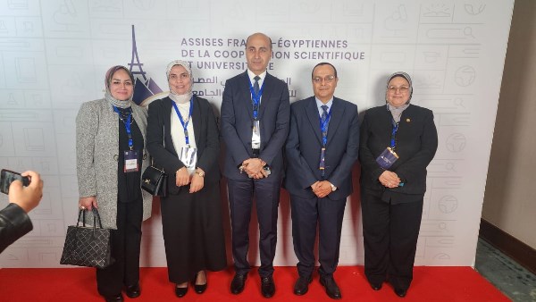 رئيس جامعة دمنهور يشارك في ملتقى الجامعات المصرية الفرنسية للتعاون العلمي