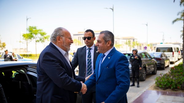 الملك أحمد فؤاد يزور العاصمة الإدارية الجديدة