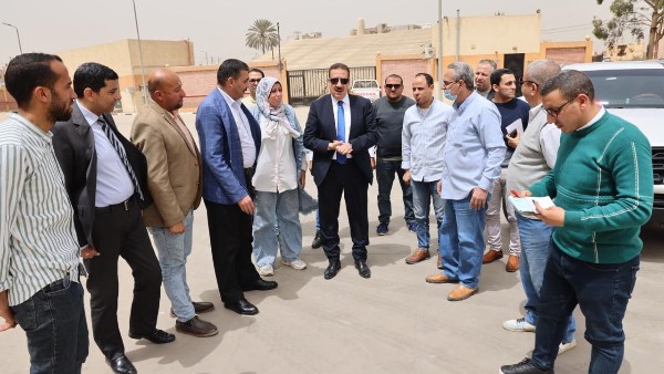 محافظ المنوفية يتفقد صوامع قويسنا استعدادا لموسم حصاد القمح.. صور