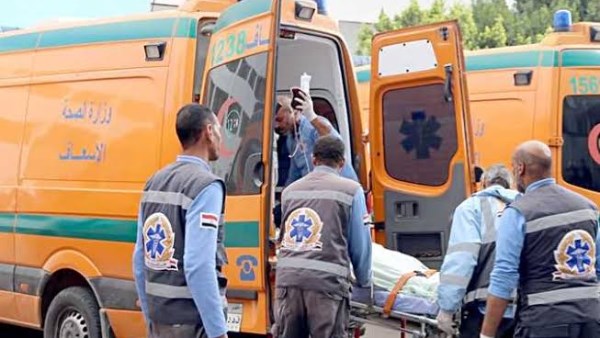 بسبب السرعة الزائدة.. إصابة 20 شخصا إثر تصادم سيارتي نقل في المنيا