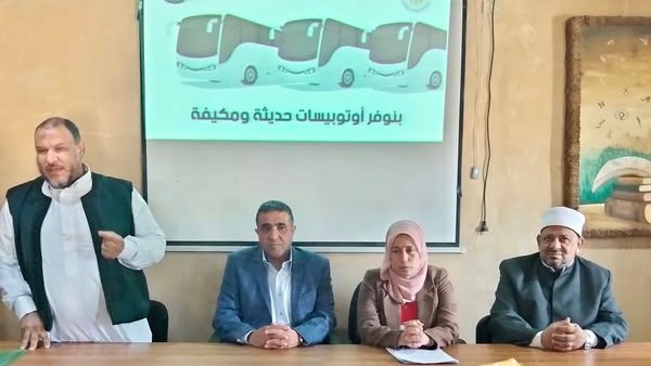 خلال   لقاء رئيس سيوة والحجاج 