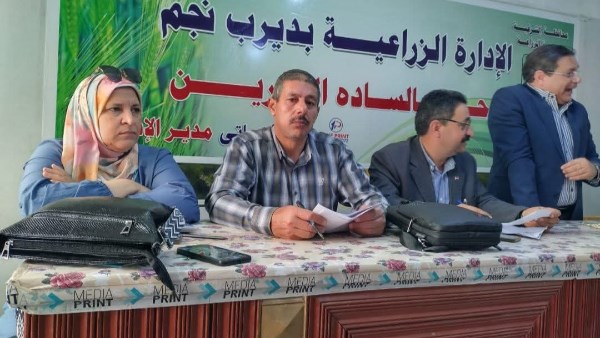 ندوة إرشادية عن النهوض بمحصول القطن بديرب نجم في الشرقية