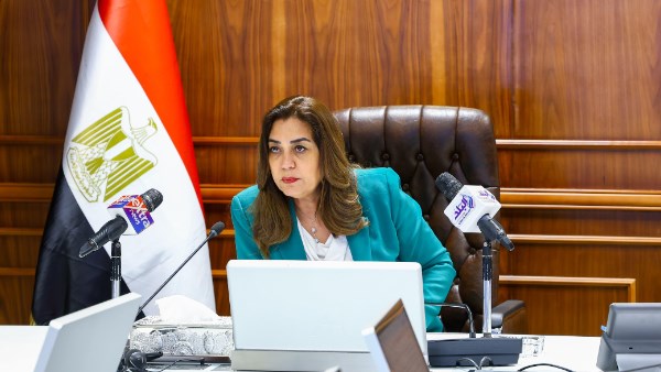 وزيرة التنمية المحلية 