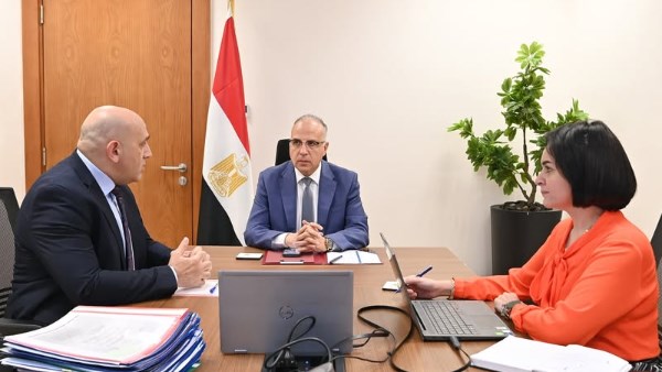وزير الرى