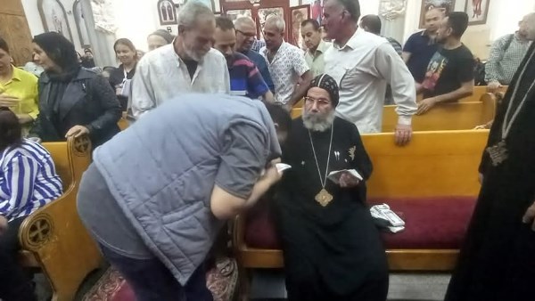 لقاء للعاملين بكنائس ميت غمر بحضور الأنبا صليب.. صور