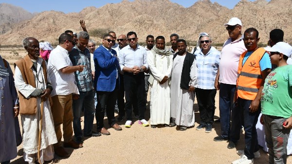 وزير الشباب والرياضة بمعسكر "يلا كامب"