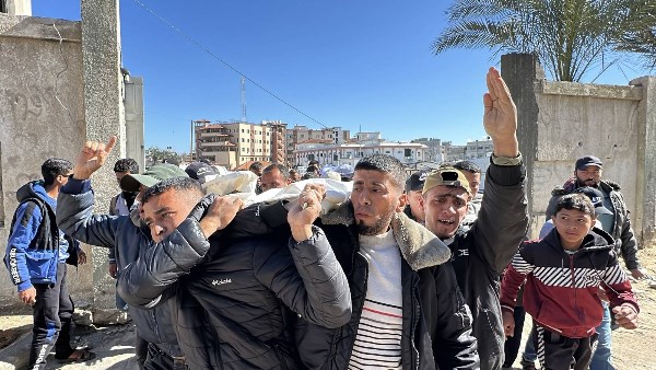 الإبادة الجماعية مستمرة.. 53 ألف شهيد و118 ألف جريح في غزة