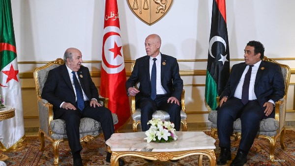 قمة ليبية تونسية جزائرية في طرابلس
