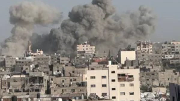 قصف إسرائيلي على مناطق متفرقة بقطاع غزة