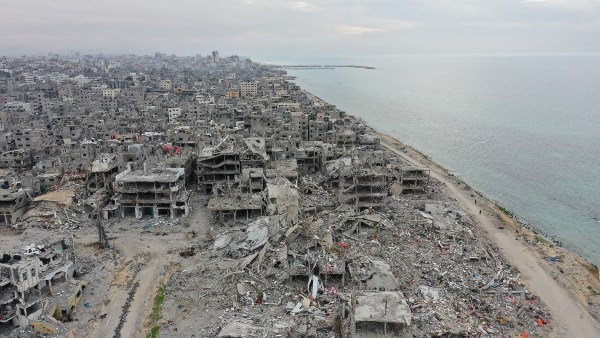 وزير خارجية بريطانيا: توسيع الحرب الإسرائيلية في غزة خطأ كبير لا مبرر له