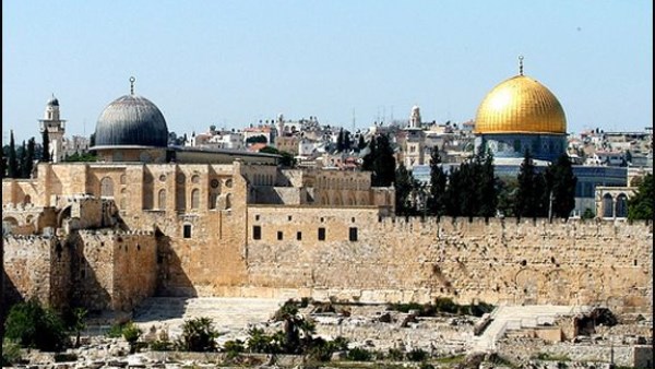خطيب المسجد الأقصى: الاحتلال اتخذ إجراءات هدفها التقسيم الزماني والمكاني