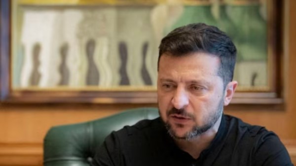 الرئيس الأوكراني زيلينسكي 