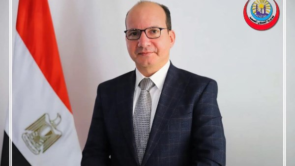 الدكتور حموده الجزار  ،رئيس قطاع الشئون الصحية بالقاهرة