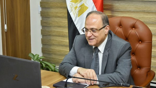 الدكتور علي الغمراوي 