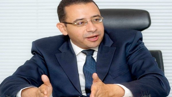  الدكتور عمرو حسن 