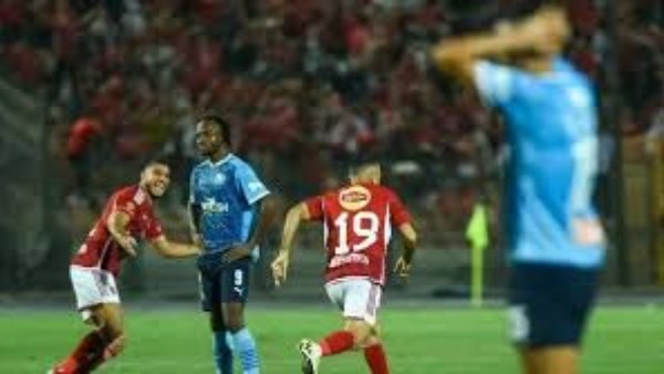 الأهلي وبيراميدز 