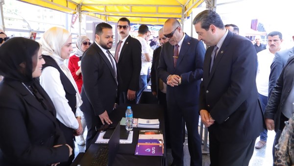 وزير العمل ومحافظ دمياط خلال تفقد ملاقى التوظيف