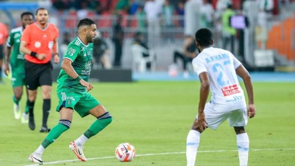 الشباب و الاهلي 