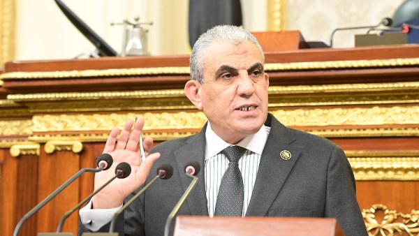 عادل عبد الفضيل رئيس لجنة القوى العاملة بمجلس النواب 