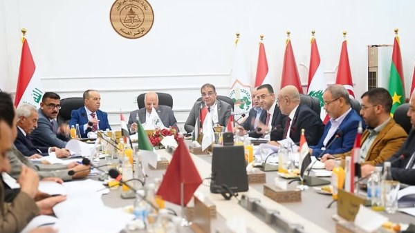 اجتماع المعلمين العرب في بغداد بالعراق 