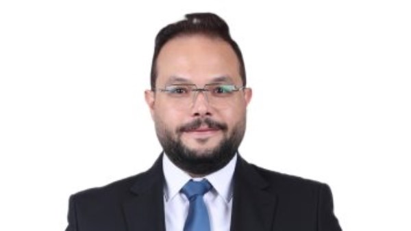 الدكتور أحمد أبو شعرة 