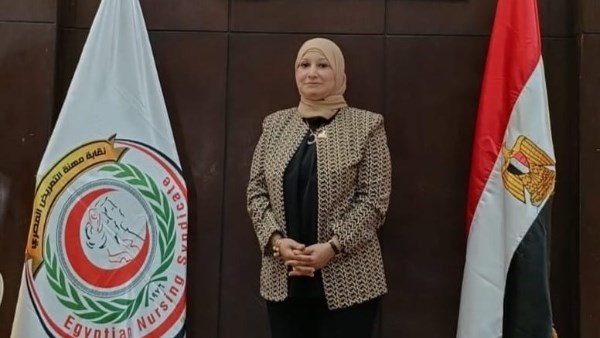 الدكتورة كوثر محمود نقيب عام التمريض 