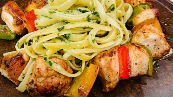 طريقة عمل شيش بصوص البيستو