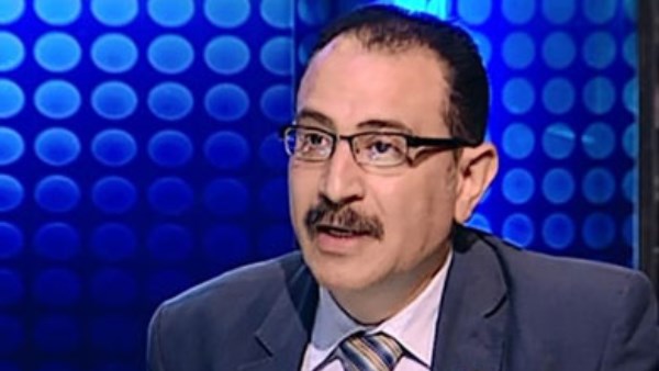 طارق فهمى استاذ العلوم السياسية بجامعة القاهرة