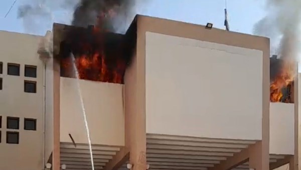 حريق في مدرسة الشيخ زايد الثانوية بنات