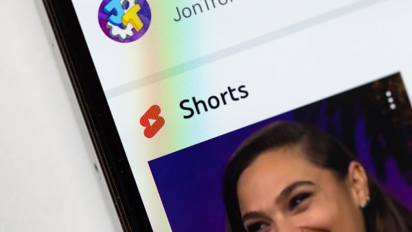 ميزة Google Lens تصل إلى YouTube Shorts على أندرويد وiOS