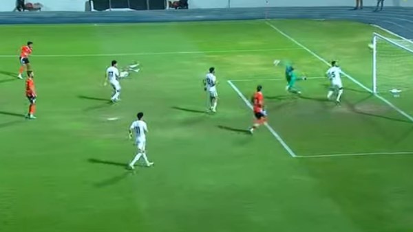 في الوقت القاتل.. بتروجيت يتعادل مع فاركو بالدوري