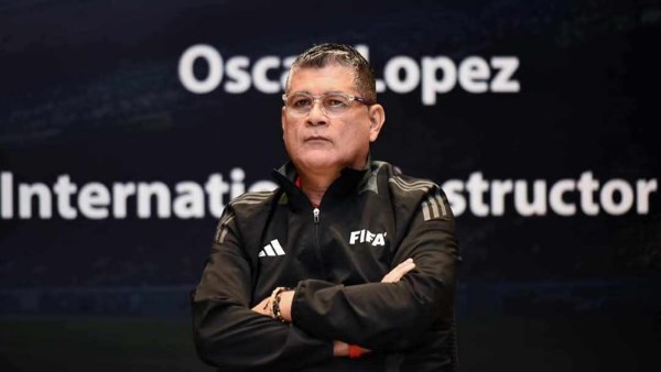 الكولمبي أوسكار رويز