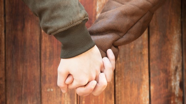 علامات لا تخطئها العين والقلب.. كيف تتأكدين من صدق وحب شريك حياتك؟