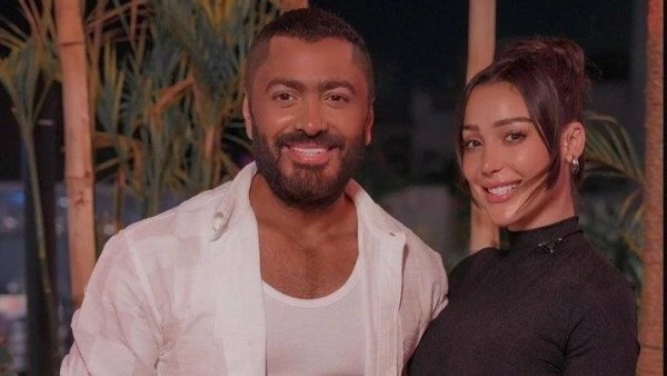 هى بنتى الكبيرة أموت ولا أزعلها..10 صور تجمع بين تامر حسنى وطليقته